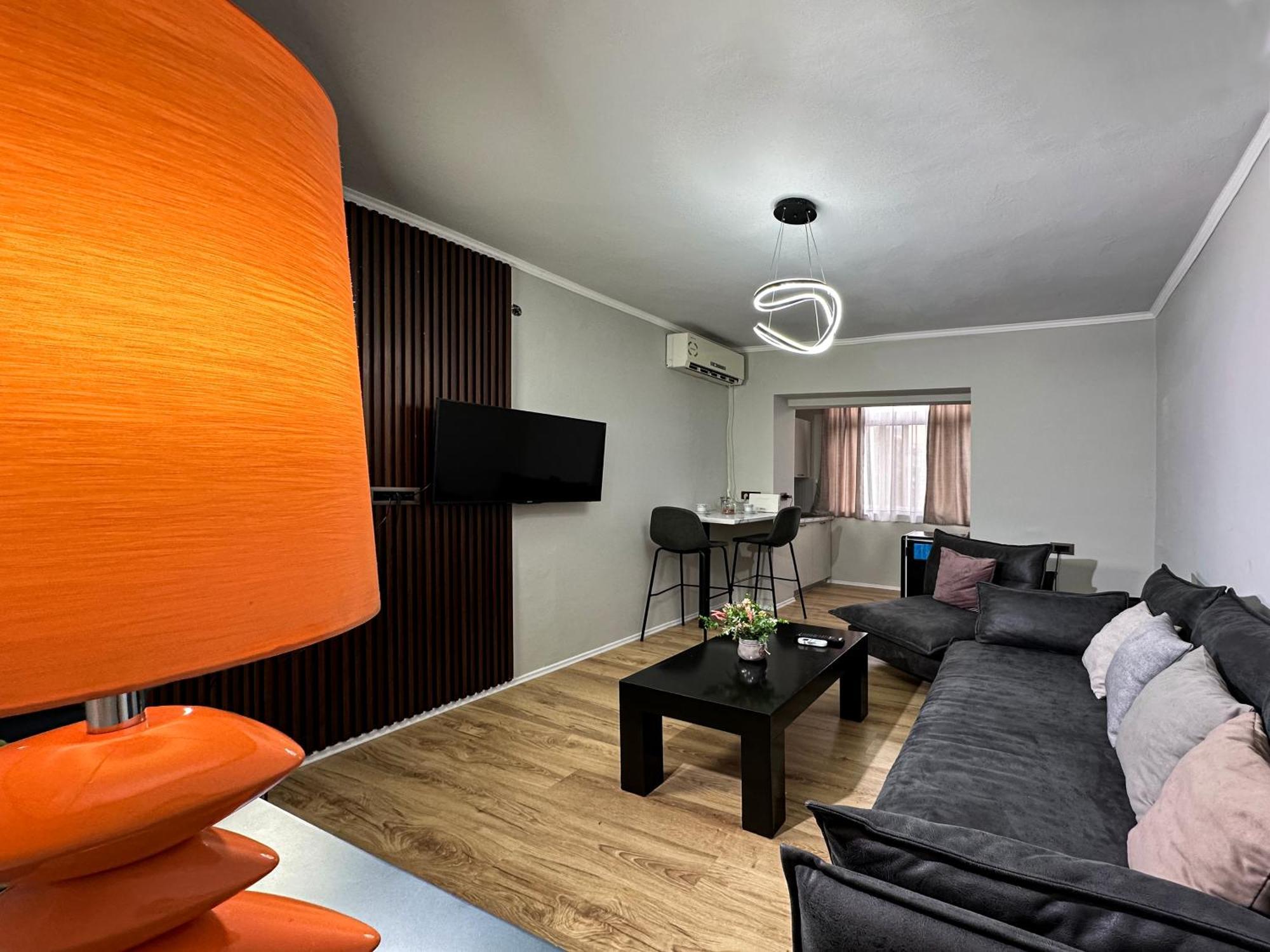 Home Select Tirana Extérieur photo